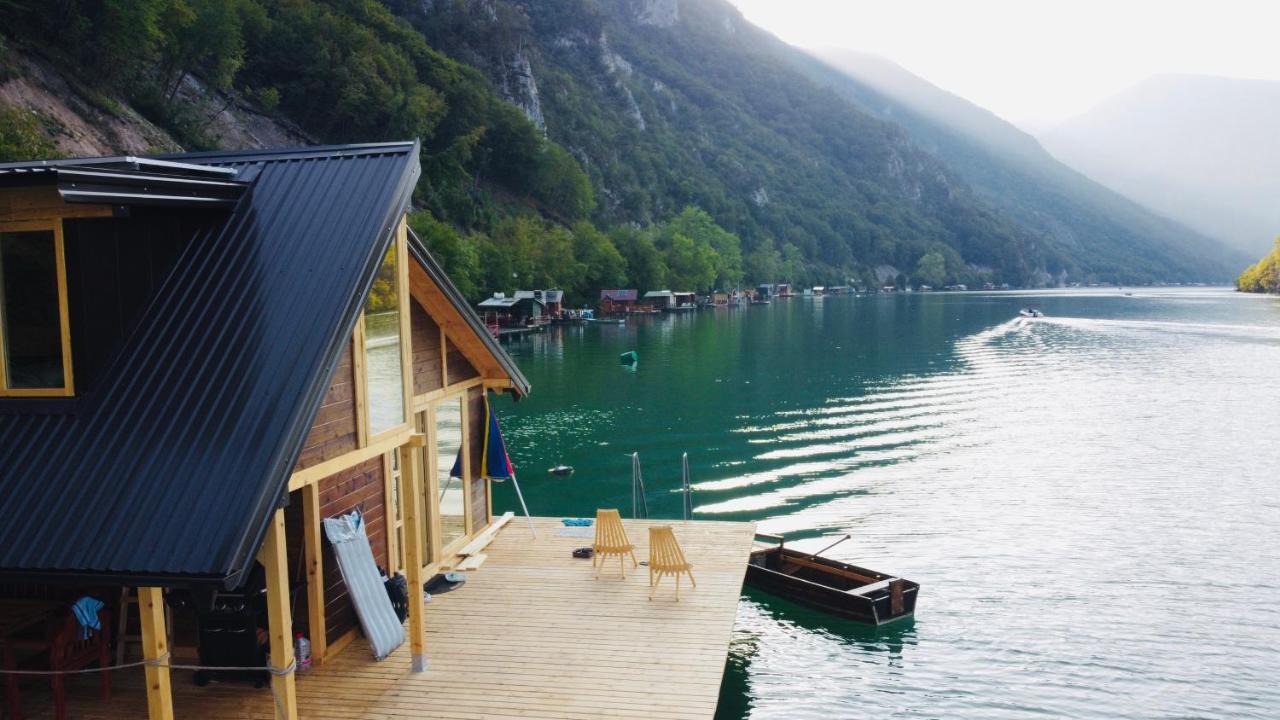 Lake House Perucac Rastiste Exterior foto