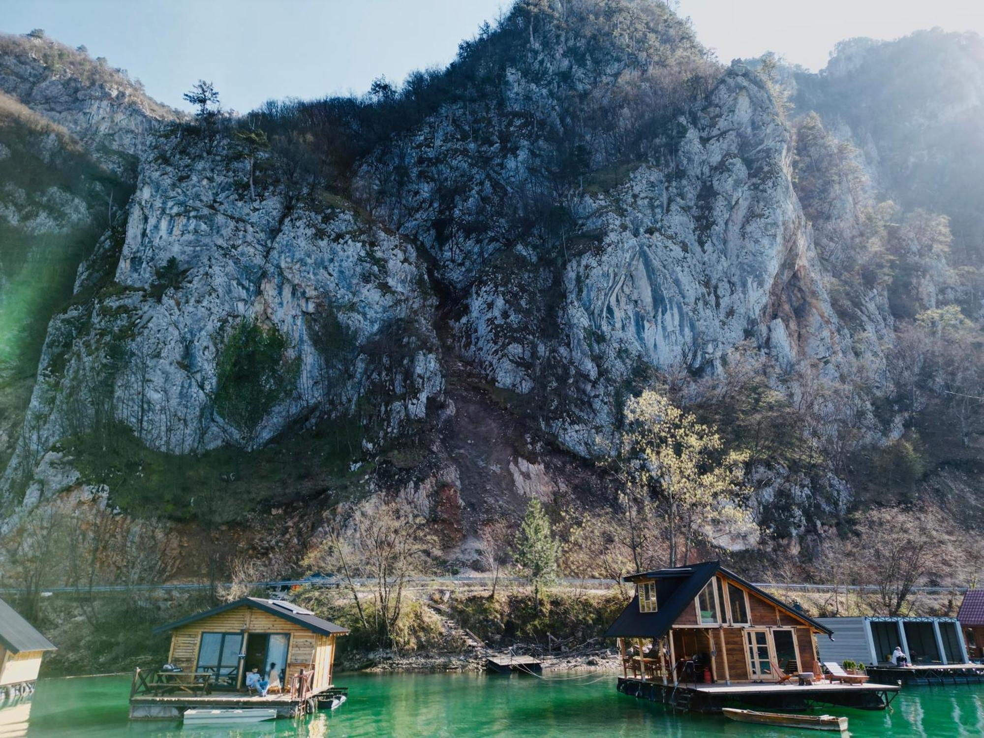 Lake House Perucac Rastiste Exterior foto